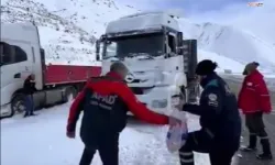 AFAD karla mücadele ve tedbiri elden bırakmıyor