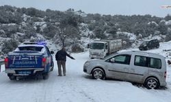 Yoğun Kar Nedeniyle Mahsur Kalanlara Ekiplerden Müdahale