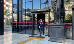 Alanya’da polislerin üzerine motosiklet sürdüler: 2 şüpheli tutuklandı