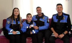 Hayaline Kavuştu, Bir Günlüğüne Polis Oldu