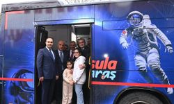 Bakan Kacır’dan Bilim Otobüsü projesine tam not