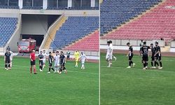 İstiklalspor İlk Yarı Gol Olup Yağdı: 0-5