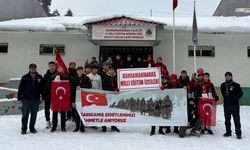 İzciler Karlı Doğada Yürüyüşle Sarıkamış Şehitlerini Andı
