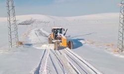 Kahramanmaraş’ta kar yağışı durmadı, Büyükşehir kırsalda teyakkuzda