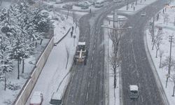 Kahramanmaraş’ta kar yağışına anında müdahale