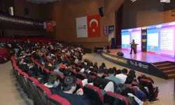 Kahramanmaraş’ta YKS kampında sınav stratejileri anlatıldı