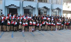 Depremin Merkezinde 275 Bin Öğrenci Karne Heyecanı Yaşadı