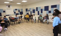 Ücretsiz İngilizce ve Rusça kurslarıyla her yaşa yabancı dil fırsatı