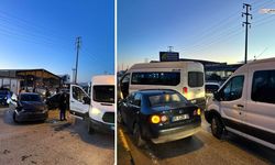 Soğuk havada kaygan yolda zincirleme kaza: 9 araç birbirine girdi