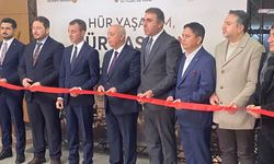 Kurtuluş Haftasında “Hür Yaşadım, Hür Yaşarım” Konferansı Düzenlendi