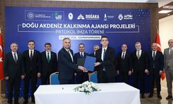 Başkan Toptaş ve Bakan Kacır ONİKAD’ın protokolünü imzaladı