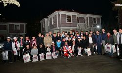 Dünya Yetimler Günü’nde Çocuklarla Gönül Sofrası