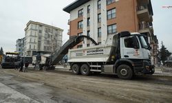 Kahramanmaraş’ta iki önemli arterde asfalt çalışması başladı