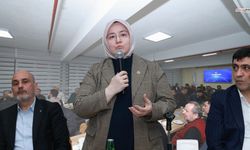 “Sahur Meclisi'nde” Erbakan Hoca Anıldı