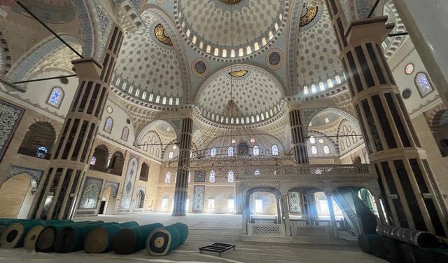 Abdülhamit Han Camii onarılıyor!