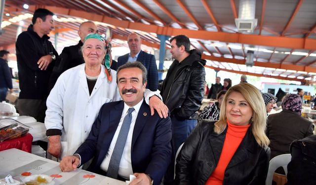 El emeği göz nuru ürünler bu pazarda