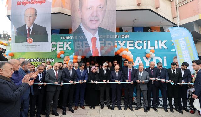 AK Parti Dulkadiroğlu seçim ofisi açıldı