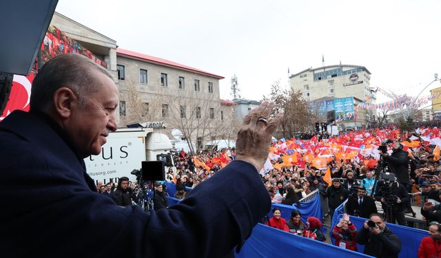Erdoğan Ağrı'da Coşkuyla Karşılandı
