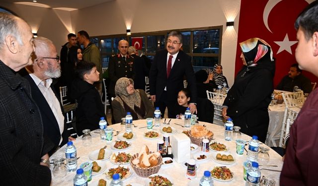 Osmaniye’de şehit aileleri ve gazilere iftar yemeği