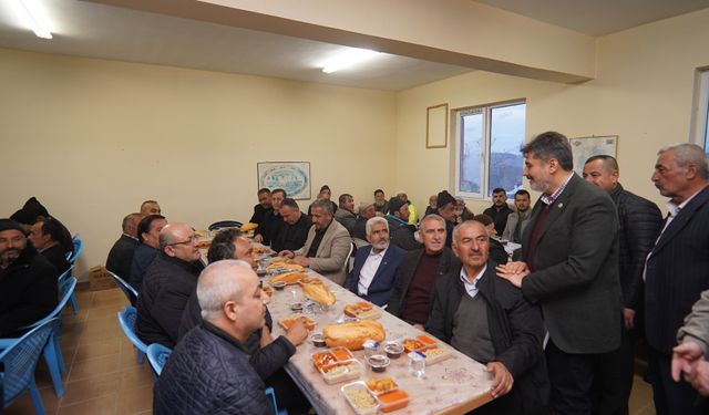 Debgici, iftarını Ekinözü’nde açtı
