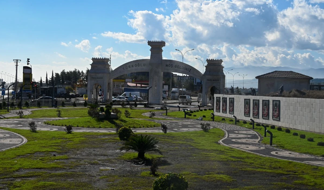 Türkoğlu ilçesine şehitlik anıtı