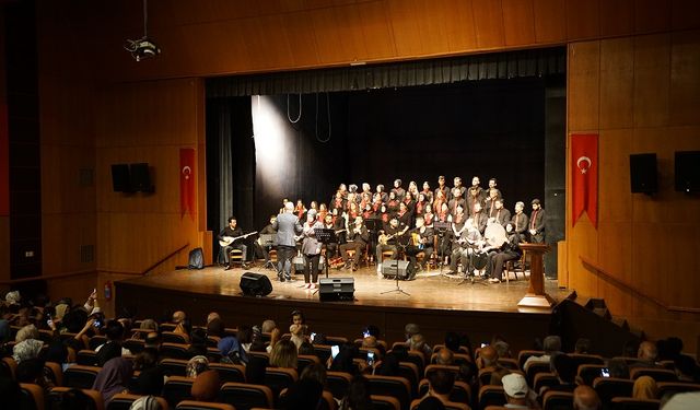 KSÜ ve Büyükşehir Belediyesi'nden Türk Halk Müziği Konseri