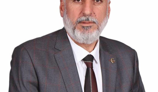 Antalya 'da Yeniden Refah Partisi Elmalı İlçe Başkanı görevinden istifa etti