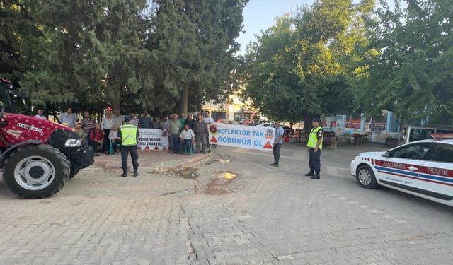 Gaziantep 'te Jandarmadan 60 traktör sürücüsüne güvenlik sürüş eğitimi