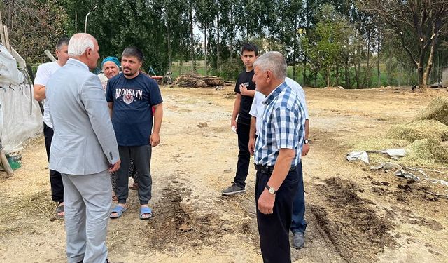 Samanları yanan aileye geçmiş olsun ziyareti