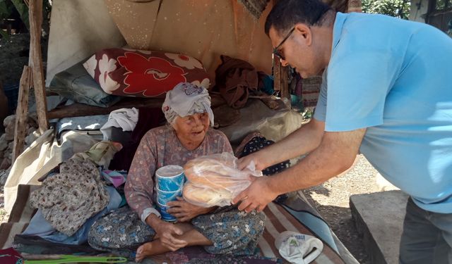 Alanya Aşevi ihtiyaç sahiplerinin yanında