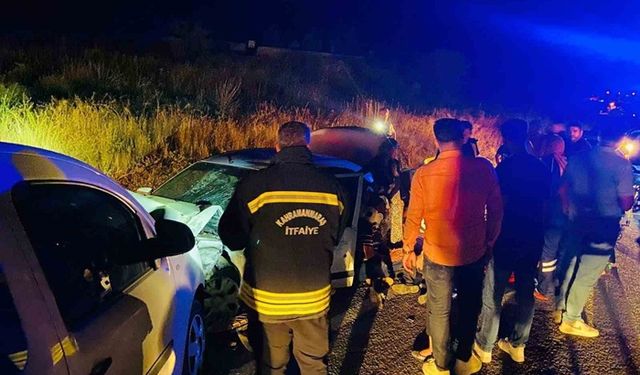 Kahramanmaraş’ta ticari araç ile otomobil çarpıştı: 11 yaralı