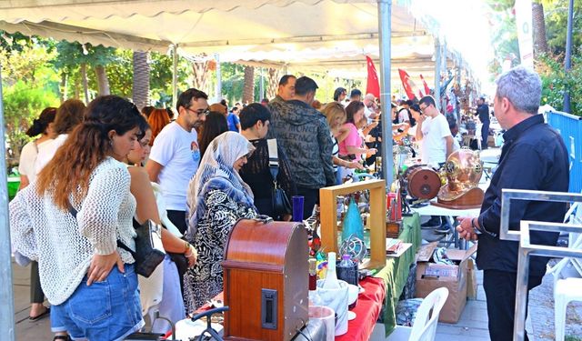 Binbir çeşit antika bu festivalde