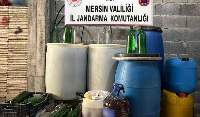 Mersin'de 640 litre sahte içki ele geçirildi