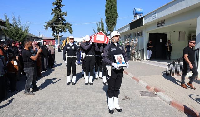 Hayatını kaybeden Adanalı polis toprağa verildi