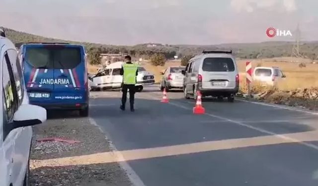 Kahramanmaraş’ta Otomobil İle Traktör Çarpıştı: 1 Ölü, 3 Yaralı