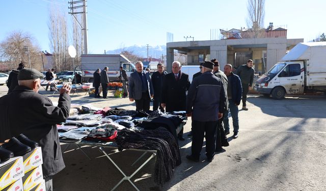 Başkan Cüce Esnafla Buluştu