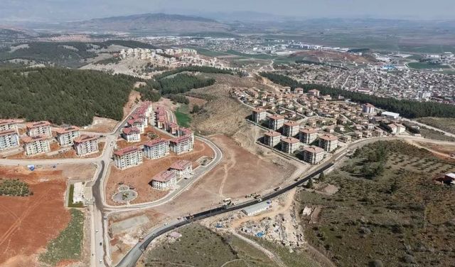 Büyükşehir’den Türkoğlu’na  Yol Yatırımı