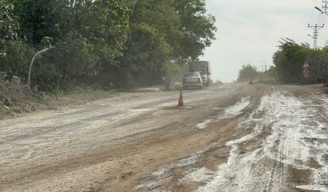 Aylardır bitmeyen yol vatandaşı bıktırdı