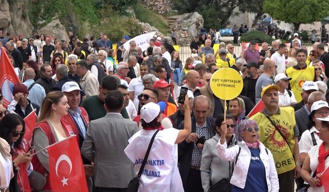1 Mayıs Coşkuyla Kutlandı