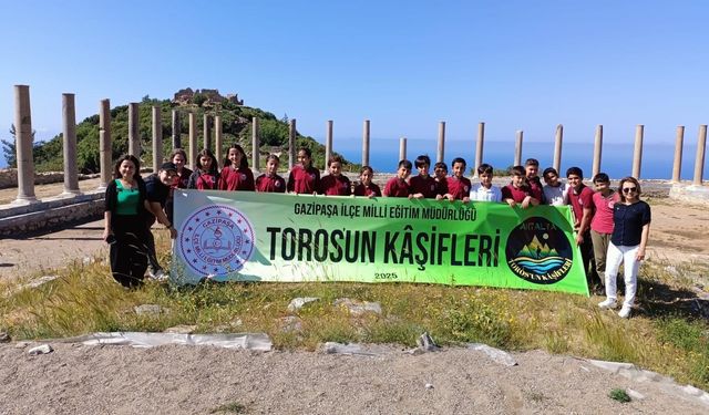 Öğrenciler Tarihe Yolculuk Etti