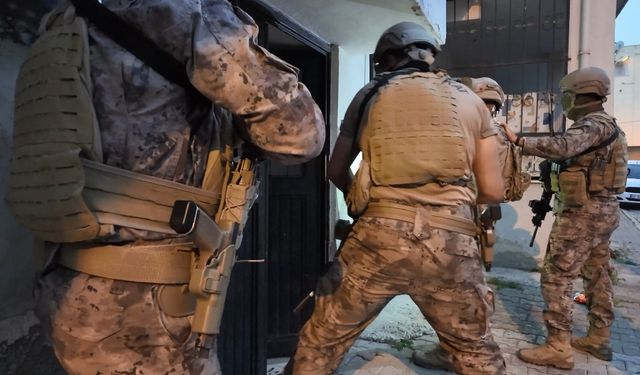 Vatandaşların Hesap Bilgilerini Satan Şebeke Çökertildi: 33 Gözaltı