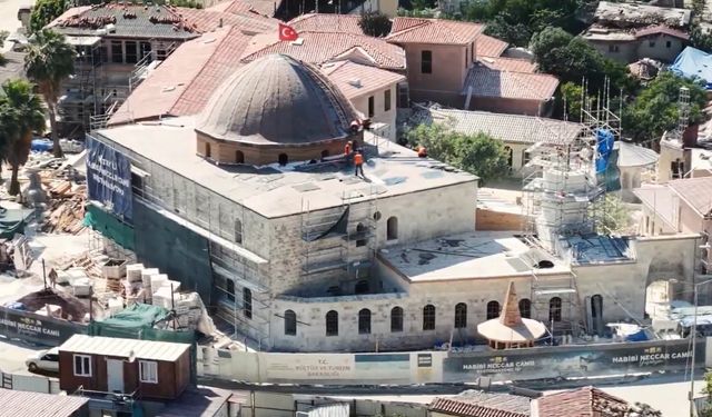 Depremin Yıktığı Habib-İ Necaar Camii’nde İhya Çalışmaları Hızla Sürüyor