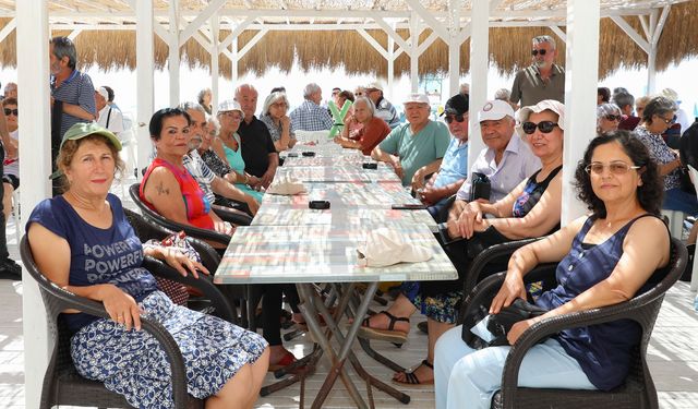 Emeklilere 'Yaza Merhaba' Etkinliği