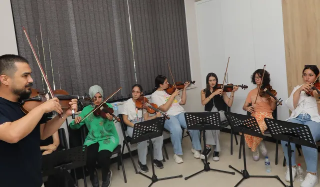 Gençler yazı dolu dolu geçiriyor