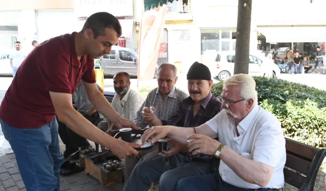 Koğukçınar’da emekli lokali hizmete girdi... Bu lokalde çay 5 TL!