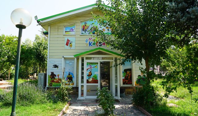 Çocuklar Büyükşehir’in Kodlama ve Yapay Zekâ Atölyesinde