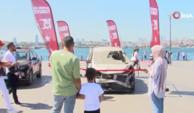 15 Temmuz’da Tankın Ezdiği Otomobil Sergileniyor