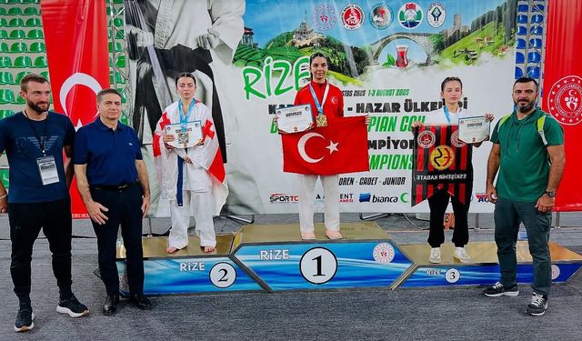 14 Yaşında 150'den Fazla Madalyası Var