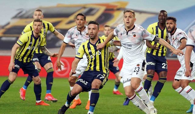Gençlerbirliği - Fenerbahçe Maçı Ne Zaman, Saat Kaçta ve Hangi Kanalda Yayınlanacak?