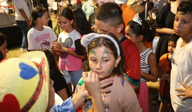 Sahne Kepez Ulus Mahallesi’ne Renk Kattı